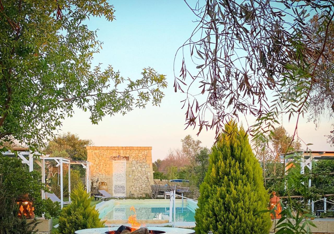 Masseria Vittoria Acaya Exteriör bild