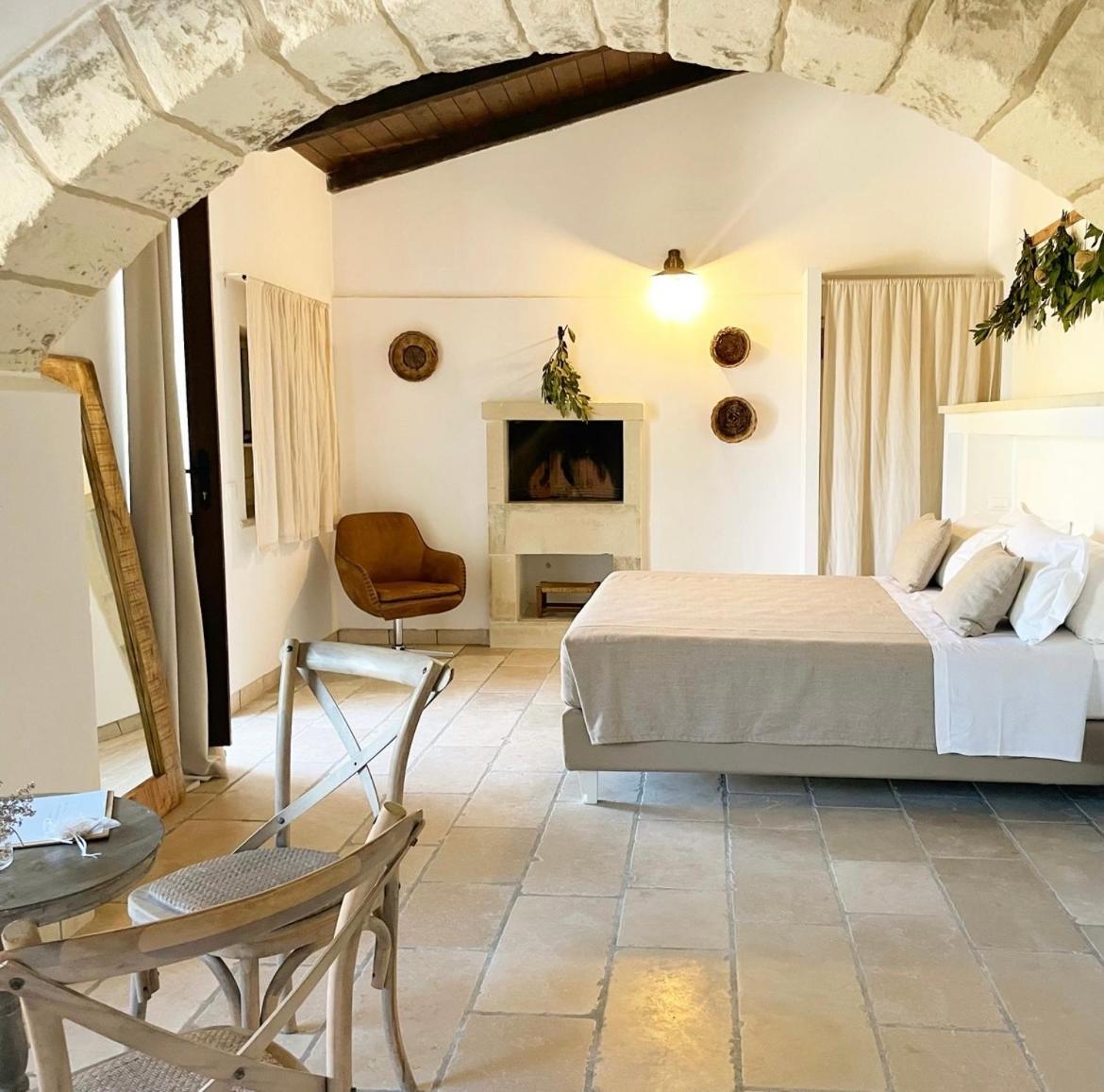 Masseria Vittoria Acaya Exteriör bild